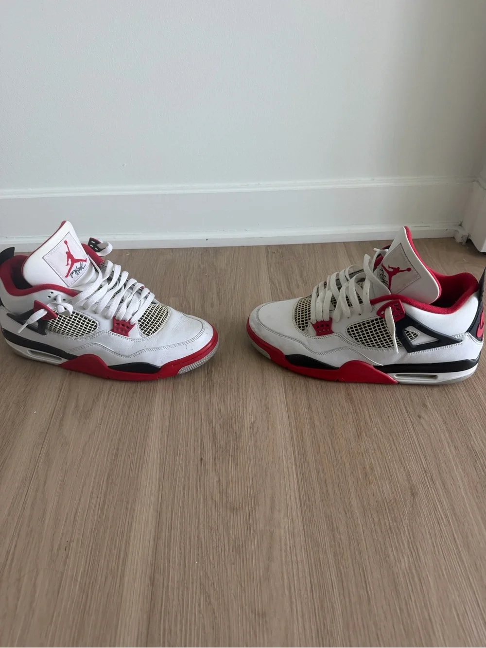 Jordan fire red 4 2020